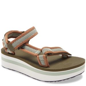Womens Teva Dark Olive/Sea Foam Universal Flatform Sandals